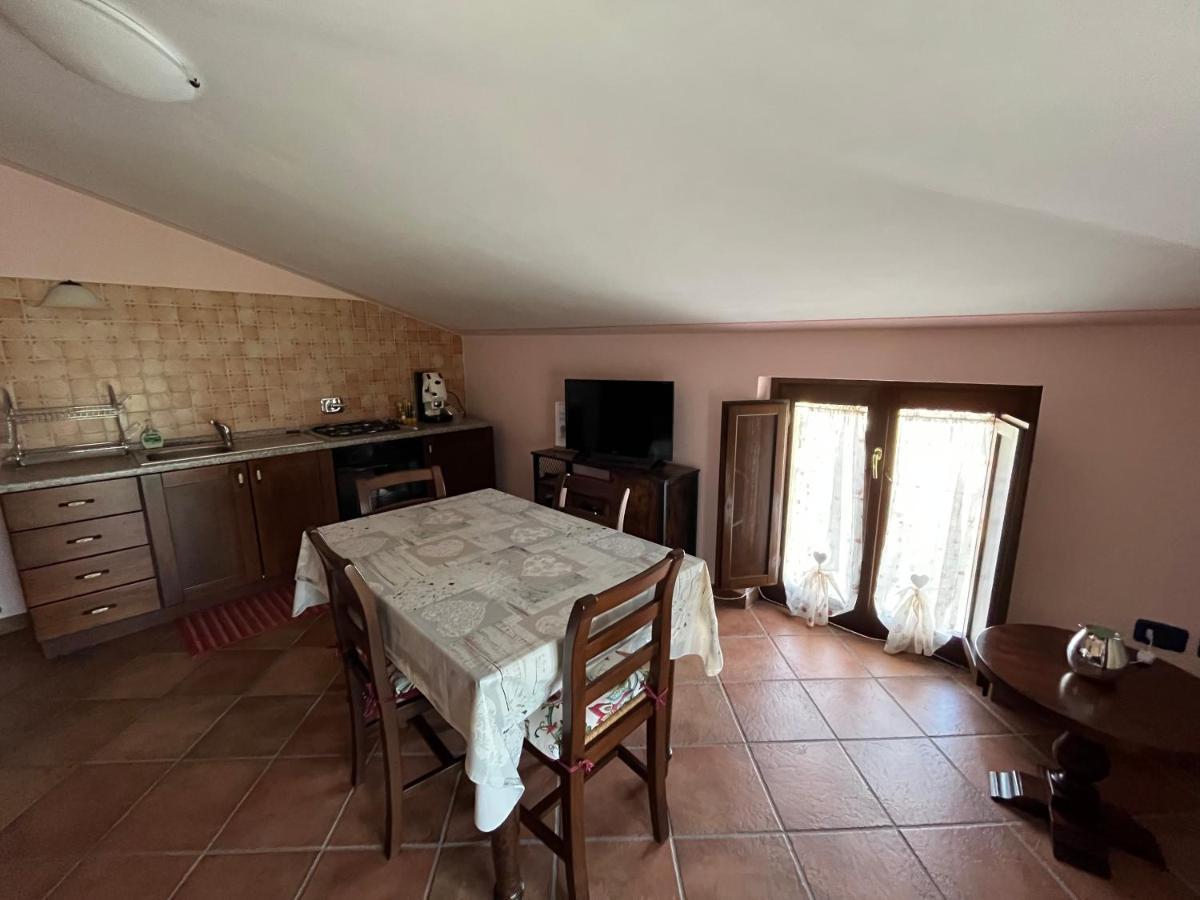 Casa Vacanze Vecchio Frantoio Residenza Leccino سبوليتو المظهر الخارجي الصورة