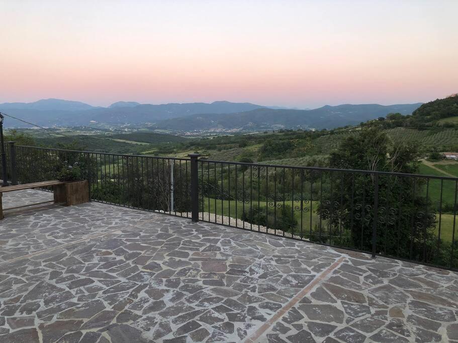 Casa Vacanze Vecchio Frantoio Residenza Leccino سبوليتو المظهر الخارجي الصورة