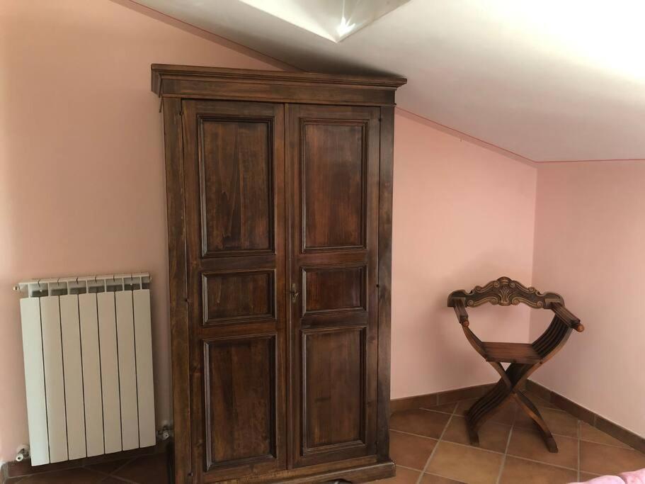 Casa Vacanze Vecchio Frantoio Residenza Leccino سبوليتو المظهر الخارجي الصورة